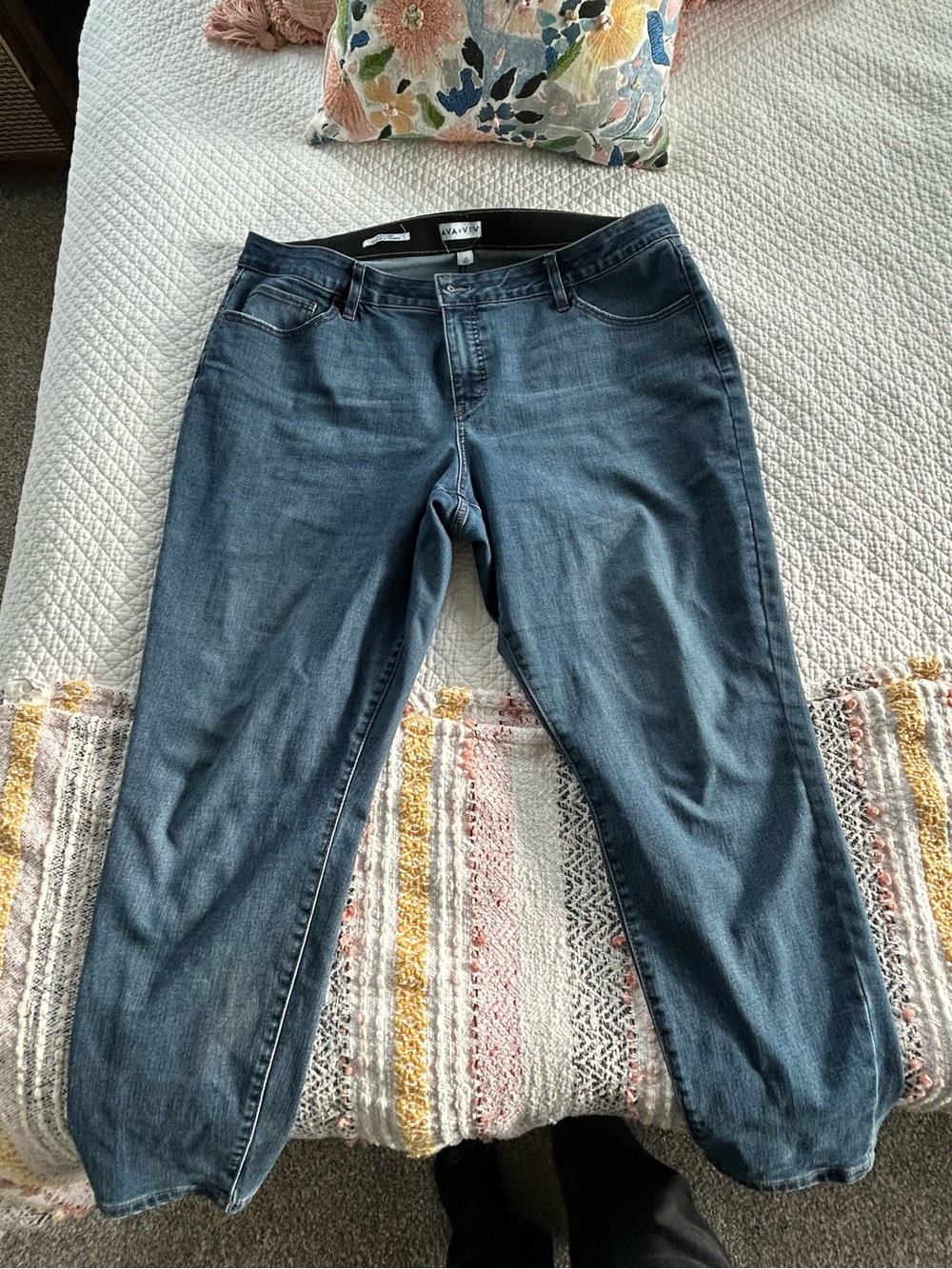 Ava & Viv Women's Boyfriend Jeans in Mid Blue Wash